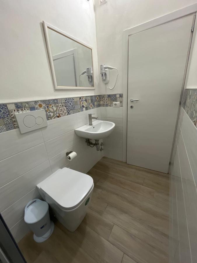 B&B Regina Rooms Avola Ngoại thất bức ảnh