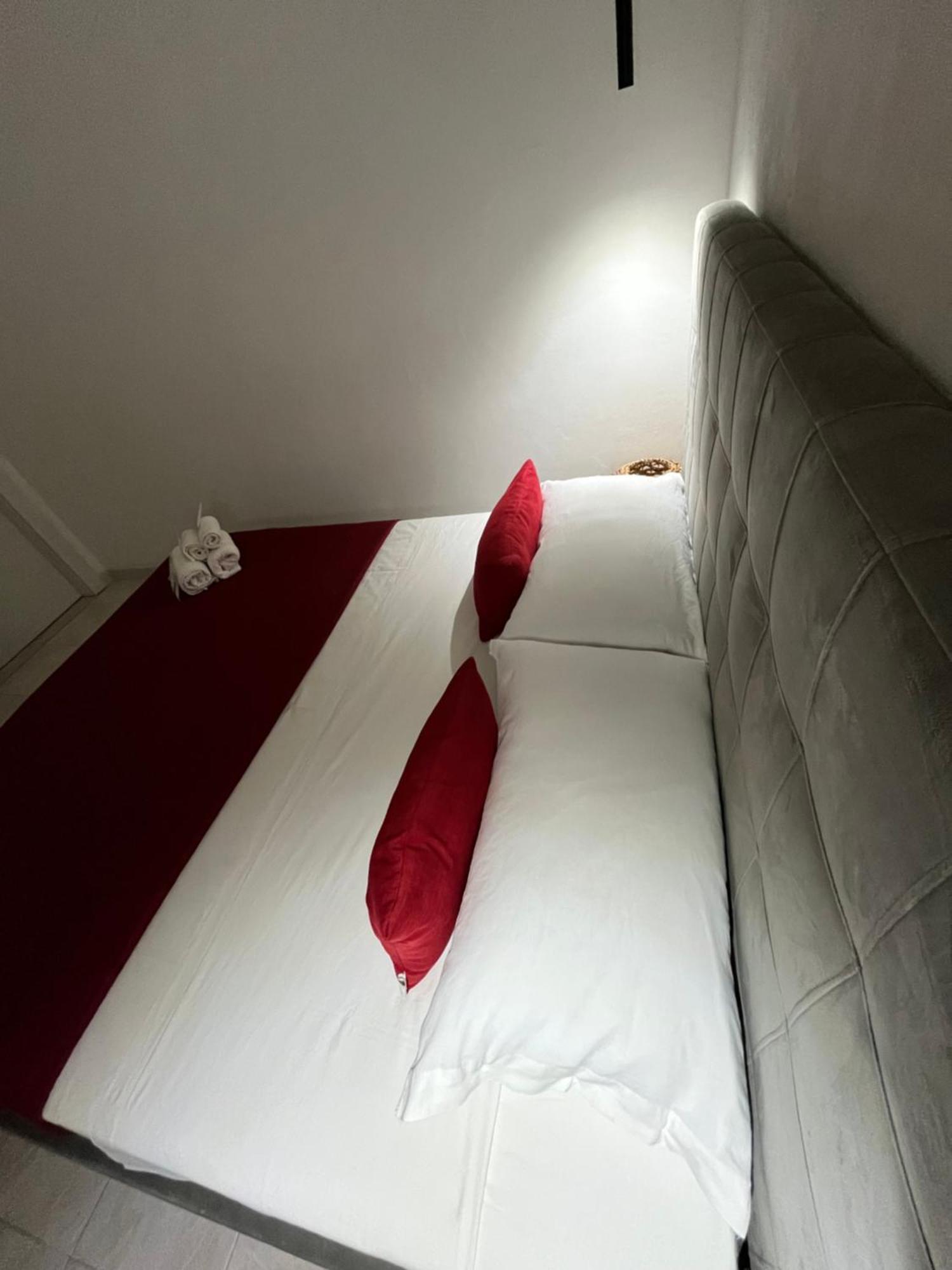 B&B Regina Rooms Avola Ngoại thất bức ảnh