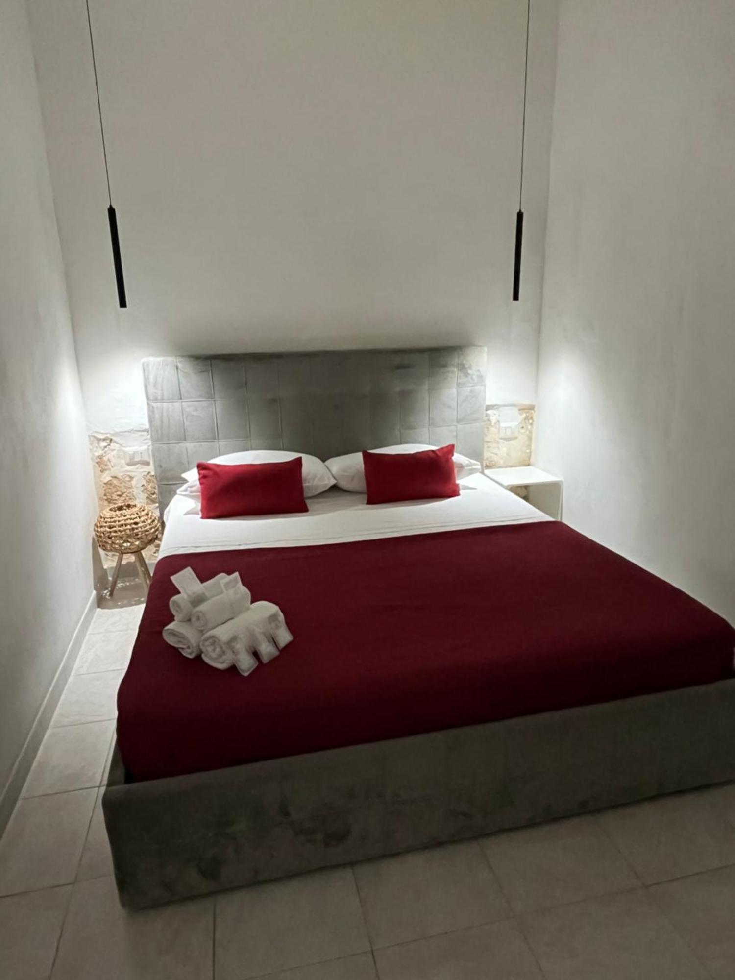 B&B Regina Rooms Avola Ngoại thất bức ảnh